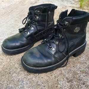 Black leather Harley Davidson boots